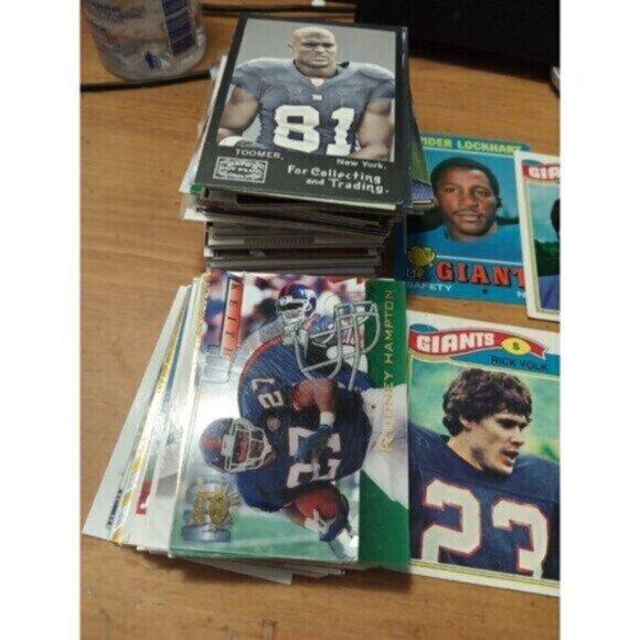 New York Giants 100 Football Card Lot Assorted Years - Picture 3 of 8